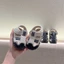 đôi sandal trẻ em nam nữ mùa xuân hè giày đế mềm cho bé tập đi đế mềm không bị tuột giày chống t