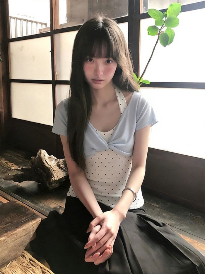 Korean Splicing Super Nice Polka Dot Design Right Shoulder Summer New Slim Slim Vest Short-sl