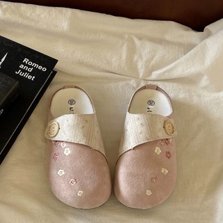Dép Baotou Nữ Xuân Hè Mới Niche Thêu Birkenstocks Giày Lười Dép Một Chân Đế Bằng