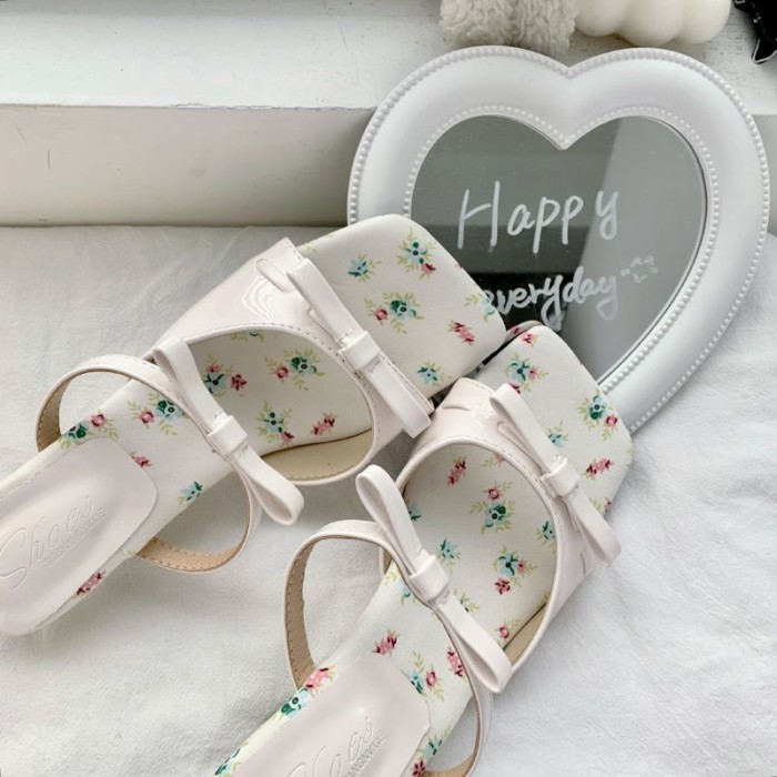 Hoa ngọt ngào nhỏ thơm kiểu sandal gót dày dành cho nữ mặc váy siêu cổ tích nơ nêm