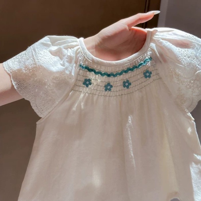 Girls Summer Lace Sleeve Babydoll Shirt Feminine Flower Embroidery Shirt Baby Fresh Summer We