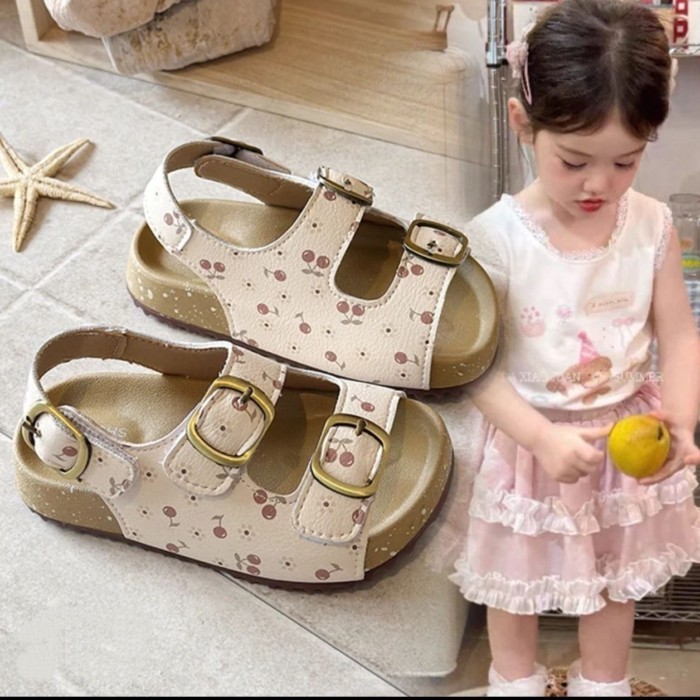 Mùa Hè  Nữ Mới Giày Sandal Công Chúa Chống Trơn Trượt Đế Mềm Mục Vụ Anh Đào Nhỏ Dép Bé Gái Khu