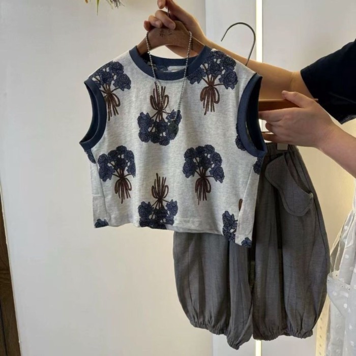 Trẻ Em Mới Bộ Đồ Mùa Hè Bé Trai Mùa Hè In Áo Vest Không Tay Phong Cách Phương Tây Dáng Rộng Quần