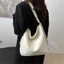chiếc túi xách cao cấp, ba lô đi lại, túi tote một vai đa năng, phong cách dân tộc, giản dị, dễ