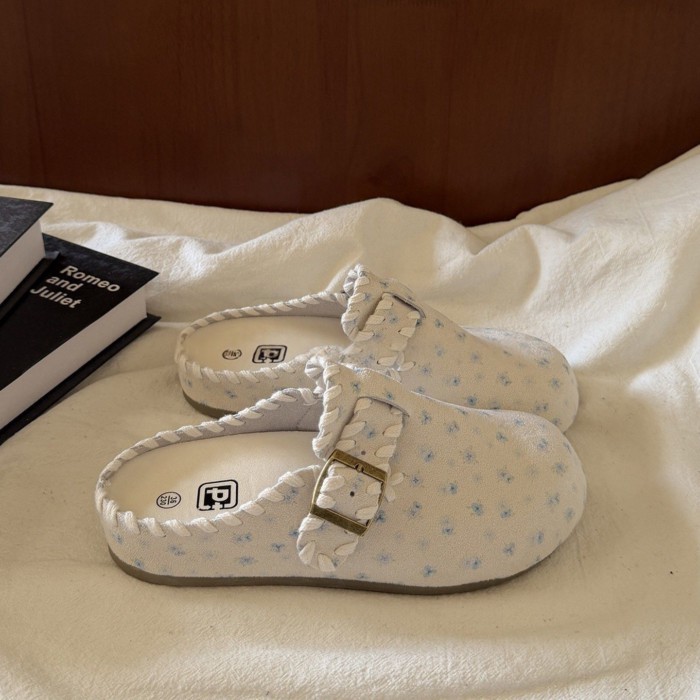 Những đôi Birkenstocks một chân và nửa dép đẹp để phụ nữ mặc làm áo khoác ngoài vào mùa hè. G