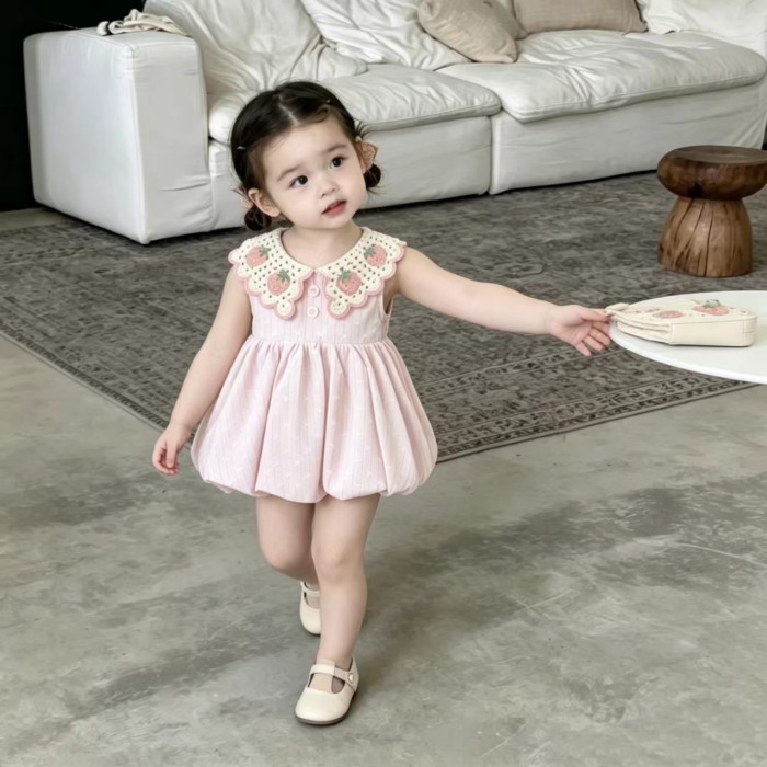 Children's Summer Princess Bud Dress Baby Girl Cute And Sweet Doll Collar Strawberry Plaid Fa