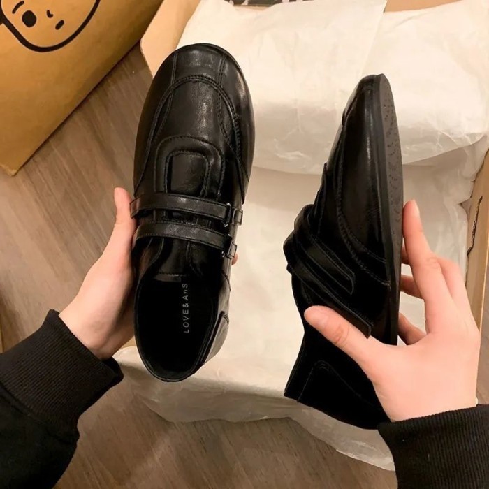 Giày da nhỏ Velcro mũi tròn phong cách cổ điển, giày múa ba lê miệng nông, giày Mary Jane tăng chiề