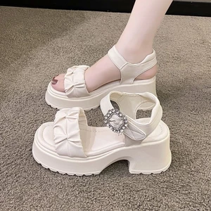 Giày Sandal Nữ Váy Ngoài Mùa Hè Cổ Tích Phong Cách Thường Ngày Đế Dày Bánh Xốp Hở Mũi La Mã
