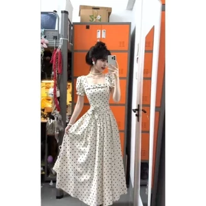 Retro Cổ Vuông Chấm Bi Bong Bóng Đầm Nữ Váy Nhẹ Nhàng Tính Khí Váy Dài Ôm Kiểu Pháp