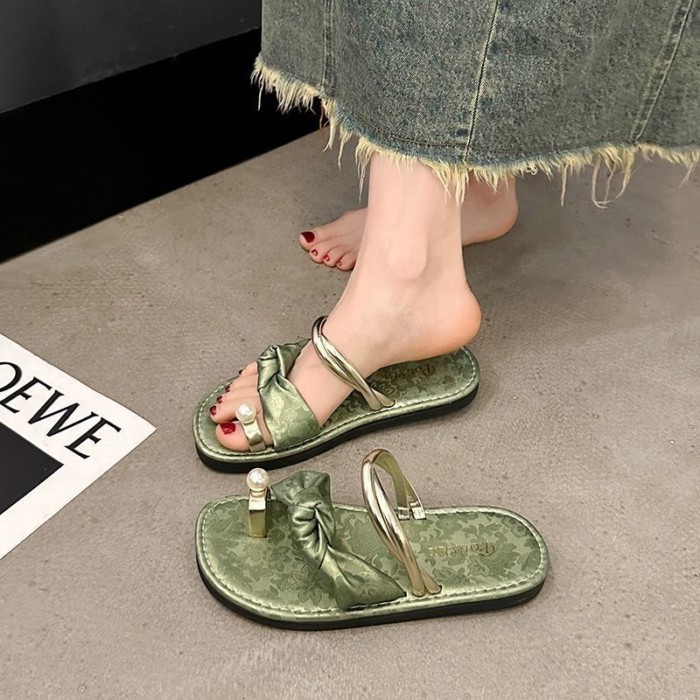 Dép đế bệt cao cấp niche kiểu Pháp dành cho nữ đi mùa hè dép xỏ ngón thời trang mới đi biển