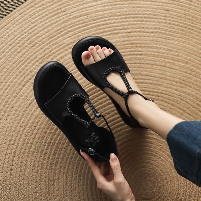 đôi sandal đế mềm thông thường đế mềm phong cách retro dành cho nữ mùa hè Giày La Mã đế dày thoá