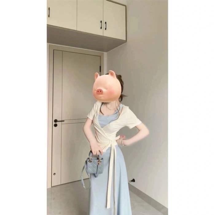 Đầm hai dây dành cho nữ mùa hè phong cách mới váy dài eo giảm béo dây đeo chéo thêu hàng đầu