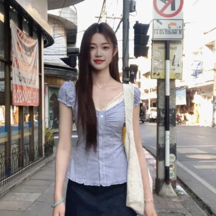 Korean New Sweet Summer Striped Short-sleeved Shirt Slimming Waist Pleated Top Design