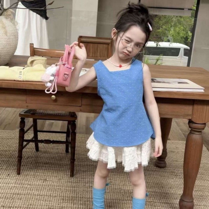 Quần áo trẻ em phong cách Hàn Quốc thiết kế bé gái áo vest không tay chấm bi váy ren Bộ đồ ha