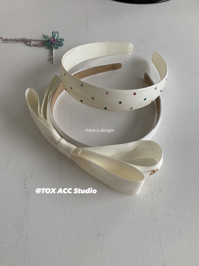 Have u desgin Phong Cách Hàn Quốc Dễ Thương Nhiều Màu Sắc Đính Kim Cương Phiên Bản Rộng Acrylic Chống Trơn Trượt Băng Đô Rửa Mặt Phù Hợp Với