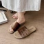 Giày sandal nhung xếp li nhẹ sang trọng kiểu Hàn Quốc dành cho nữ mùa hè đế phẳng giày lười phong c