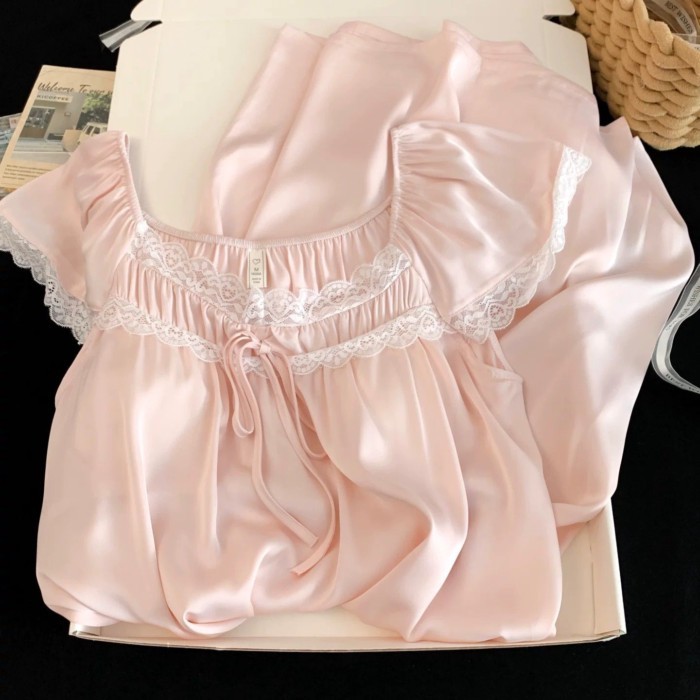 Ice Silk Bộ Đồ Ngủ Nữ Suspender Váy Ngủ Ren Gợi Cảm Có Miếng Đệm Mút Cảm Giác Thoáng Mát Nguy