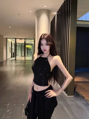 Hot Girls Áo dây không tay đính hạt cườm dành cho nữ Thiết kế mùa hè ngắn Slim Fit hở lưng