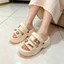 Giày sandal đế bện thoải mái và đa năng