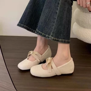 Hương thơm nhẹ nhàng của Pháp Giày Mary Jane retro bên trong nâng cao khí chất nơ ngọc trai g