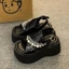 Giày sandal tăng chiều cao đế dày cho nữ, trang phục mặc ngoài mùa hè, giày đi biển cổ tích đế chuỗ