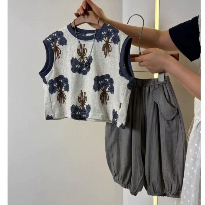 Trẻ Em Mới Bộ Đồ Mùa Hè Bé Trai Mùa Hè In Áo Vest Không Tay Phong Cách Phương Tây Dáng Rộng Quần