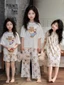 trẻ em mùa hè băng mỏng Bộ đồ ngủ lụa phong cách hoạt hình, quần ngắn tay phù hợp với bé gái quầ