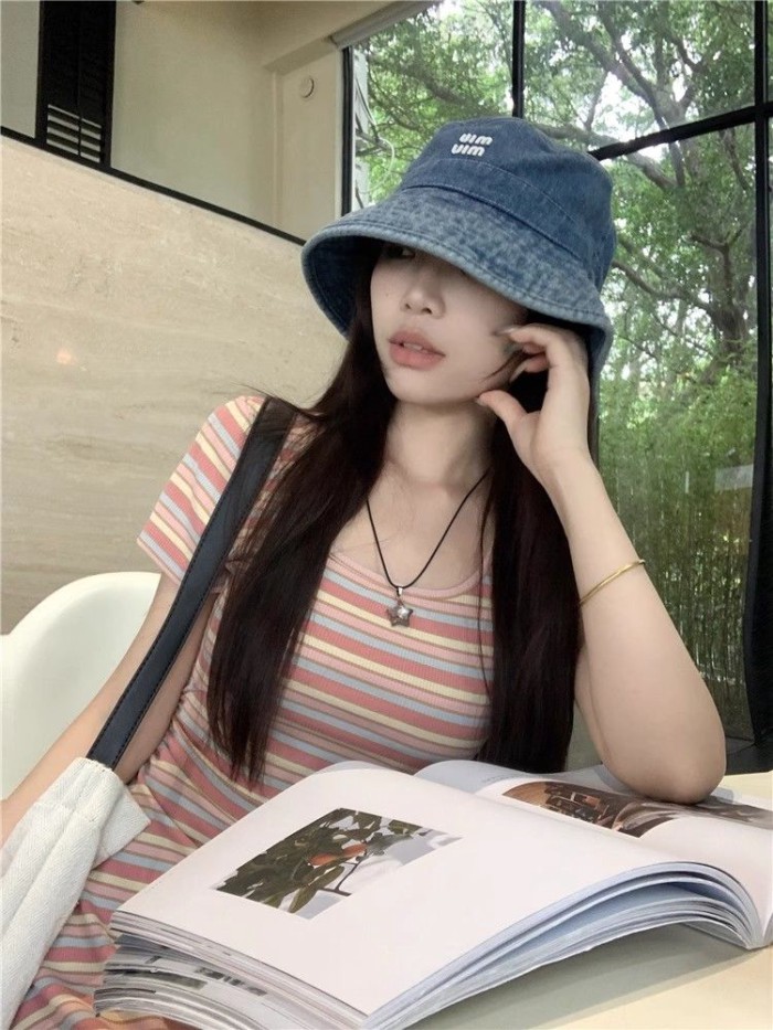 Long Slim Summer Sweet Age-reducing Rainbow Skirt Slim And Slim Temperament Striped Color Dre