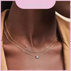Vòng cổ nhiều lớp Zirconia vuông màu xanh có dây chuyền nước dành cho nữ thời trang
