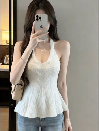 Áo yếm dệt kim cổ chữ V khí chất cổ chữ V cho nữ mùa xuân hè kiểu mới áo không tay thắt lưng