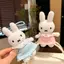 Đồ chơi mềm Miffy với váy chấm bi và dây đeo tay cho du lịch