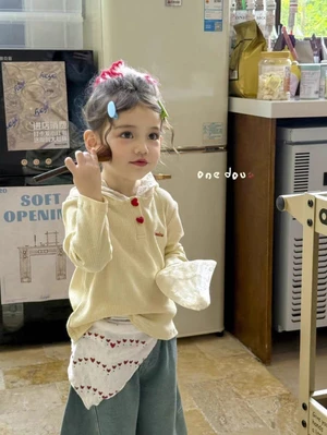 Quần Áo Trẻ Em Mới Phong Cách Mới Bé Gái Và Trẻ Em Phong Cách Hàn Quốc Nút Tình Yêu Phối Ren Áo
