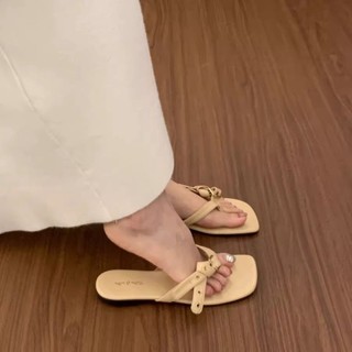 Beautiful Flat-soled Flip-flops For Women, New Style Beach Super Popular With Skirt, Plywood