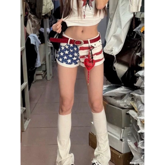 Quần short denim cạp thấp phong cách Mỹ gợi cảm dành cho nữ, quần short denim in họa tiết ôm