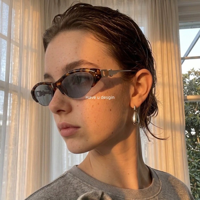Have u desgin 2026 Phong Cách Mới Mắt Mèo Nửa Khung Kính Mát Chống Nắng Nữ Tiền Cũ Phong Cách Y2K Hot Girl Ôm Hơn Nhìn lõm Hình Kính Mát Mặt Tròn
