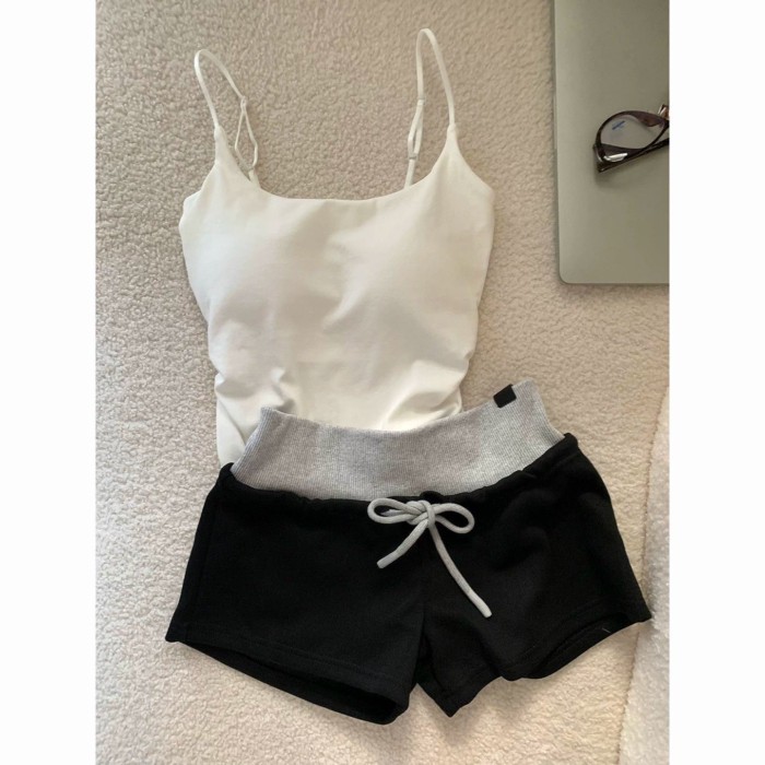 Đồ ngủ gợi cảm có miếng đệm ngực cho bé gái, quần short có dây đeo cho ham muốn thuần khiết v