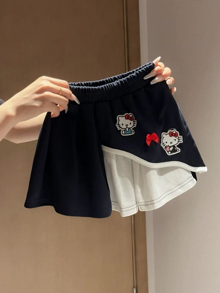 Bộ đồ hai mảnh thêu hình Hello Kitty dễ thương cho bé gái