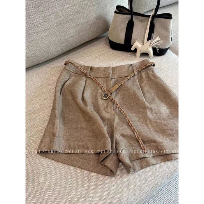 Quần short lưng cao mới đa năng màu cà phê phong cách cổ điển dành cho mùa hè, cạp cao, giảm