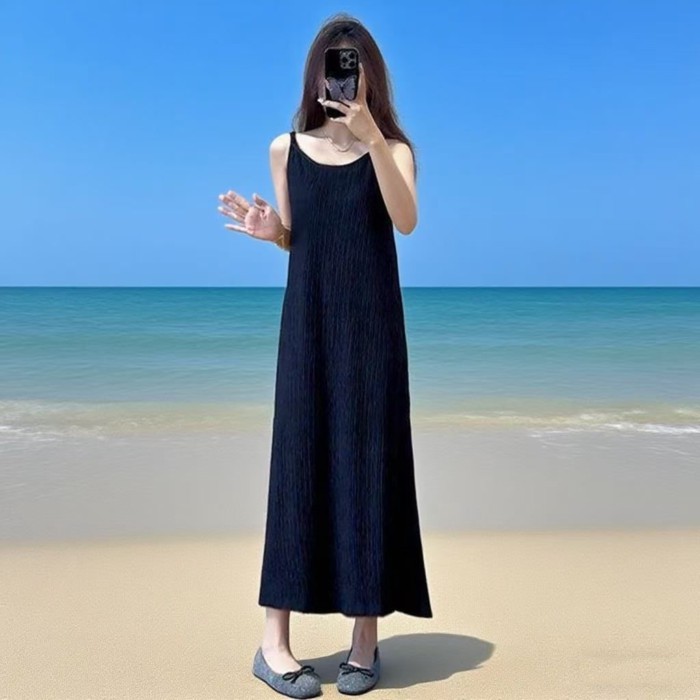 Người Đan mặc đi biển mùa hè váy ngủ có dây xếp li sáng màu váy ngủ dài dành cho nữ mùa hè