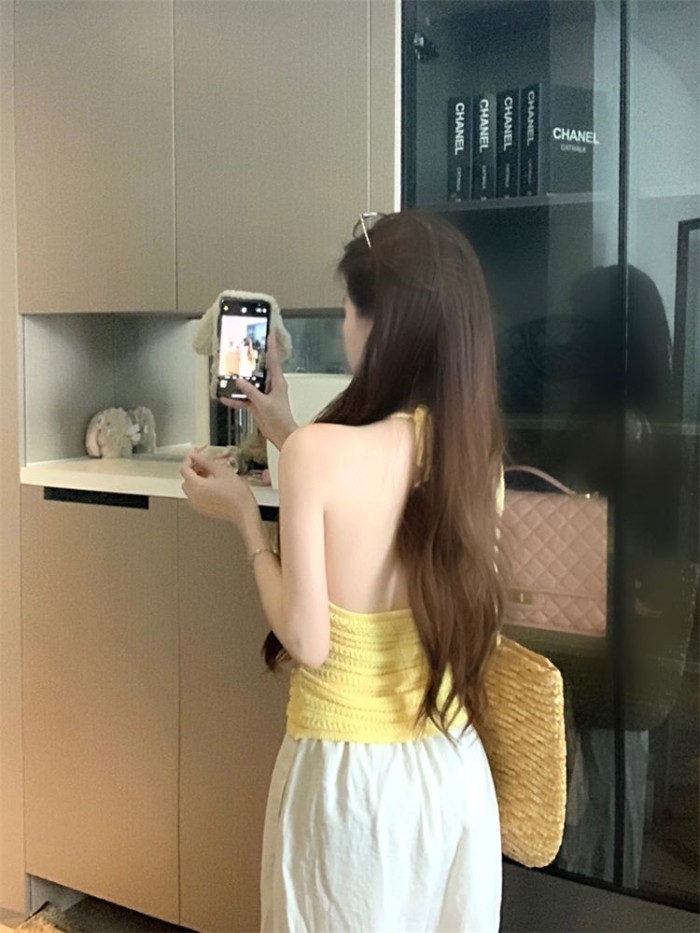 Crocheted Halterneck Vest For Women Summer New Style Blue Slim Fit Backless Versatile Commutin