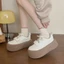 đôi giày đế dày màu trắng đế dày mới cao cấp đa năng phong cách retro