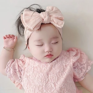 Bé sơ sinh bảo vệ thóp phụ kiện cho bé nơ thun đô