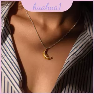 Vòng cổ mặt dây chuyền hình học hiện đại với phần tử bướm và thép không gỉ mạ điện chân không cho nữ
