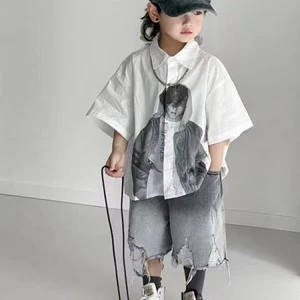 Bộ áo sơ mi mùa hè chàng trai rừng phong cách mới phong cách Hàn Quốc trẻ em đẹp trai quần jean