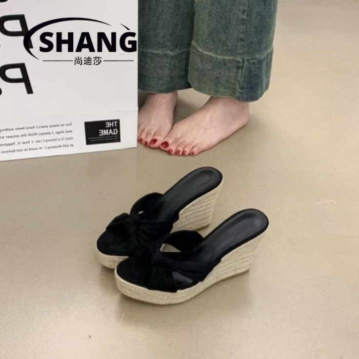 Dép La Mã phổ biến cho nữ Áo khoác ngoài mùa hè Wedge Dép đế dày nữ Dép đế mềm Dép đi biển đa