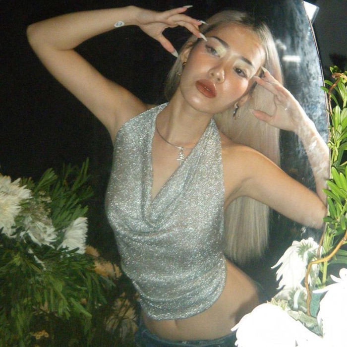 Châu Âu Mỹ gợi cảm Hotties dây cổ áo yếm nữ quai sáng bóng hở lưng lưng cao rỗng ngắn