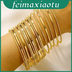 Vòng tay đương đại bằng kim loại cầm tay có các yếu tố tròn dành cho nữ văn phòng thường ngày và mặc