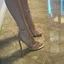 siêu flash! Gợi Cảm Một Từ Khóa Kim Cương Giả Giày Sandal Nữ Hở Mũi Nhọn Gót Màu Champagne Ng