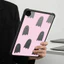 Ốp lưng cứng mờ Samsung Galaxy Tab A9 A9 + A11 A11 + S7 S8 S9 S9FE S10FE S7 + S7FE S8 + S9 + S9FE + S10 + Nền hồng với họa tiết ma trắng đáng yêu