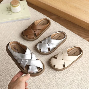 Giày sandal ngoài Baotou cho trẻ em mùa hè phong cách mới dành cho bé trai và bé gái Giày thông